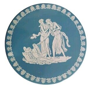 Deer Park Baking Metal Tin Round Wedgewood Goddess Angels  Design Blue Vintage